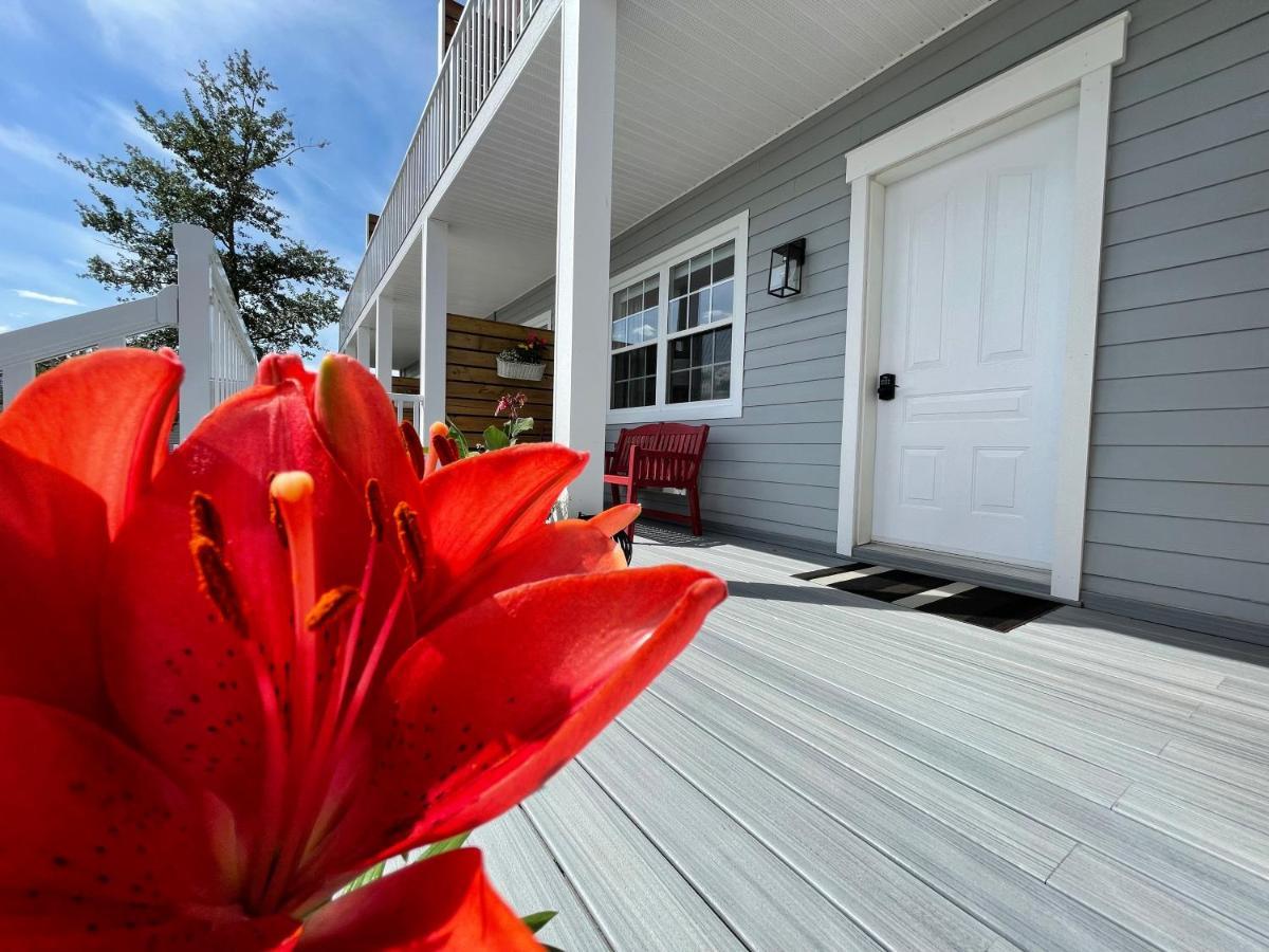 Gateway To Greenwich Suites Saint Peters Bay Exterior photo