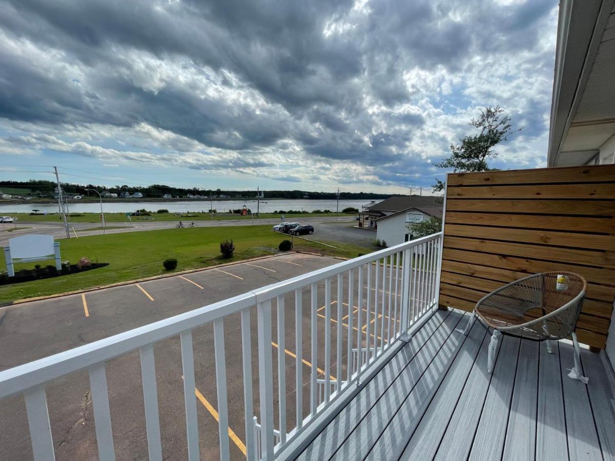 Gateway To Greenwich Suites Saint Peters Bay Exterior photo